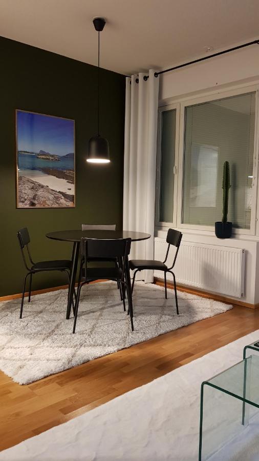 Apartamento Hyvaen Unen Huoneisto *